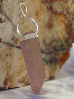 lithium quartz pendant